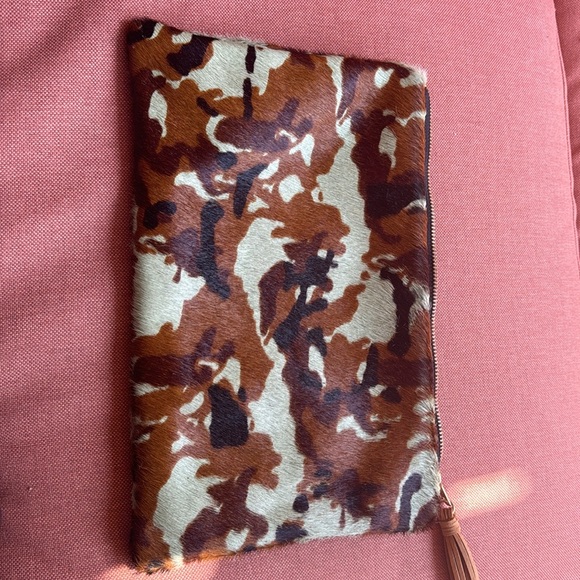 Parker and Hyde camo clutch - Picture 2 of 5